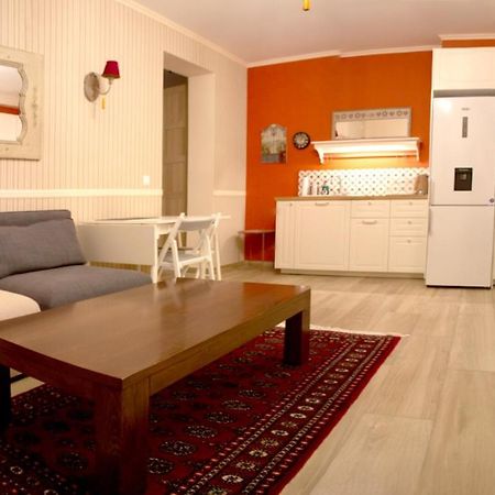 Αcacia House - Fully Equipped Apartment In Glyfada Атина Екстериор снимка